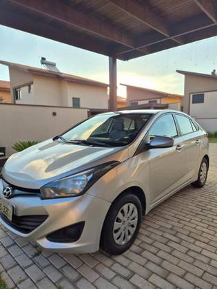 HYUNDAI HB20S 1.6 COMFORT PLUS 16V FLEX 4P MANUAL